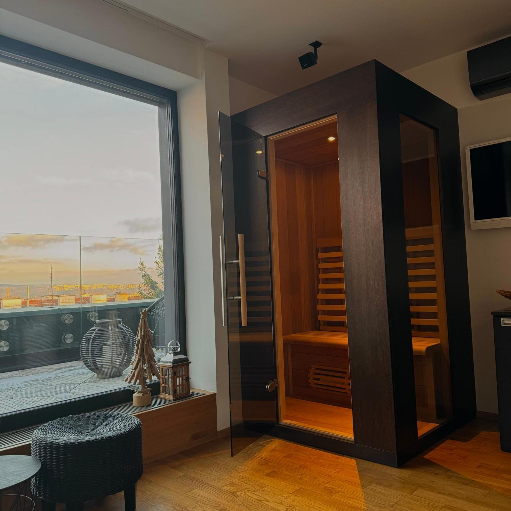 Apartman Se Saunou A Terasou S Vyhledem Na 브르노 외부 사진