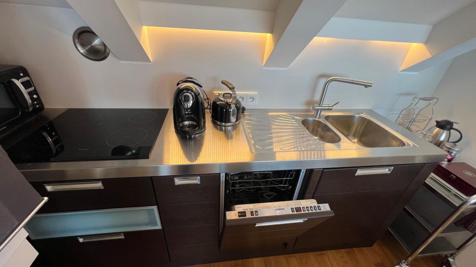 Apartman Se Saunou A Terasou S Vyhledem Na 브르노 외부 사진