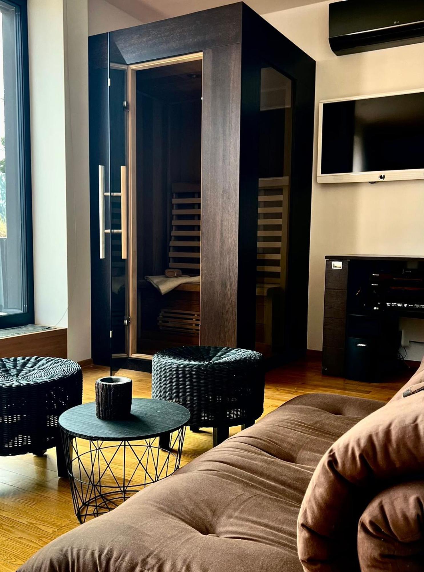Apartman Se Saunou A Terasou S Vyhledem Na 브르노 외부 사진