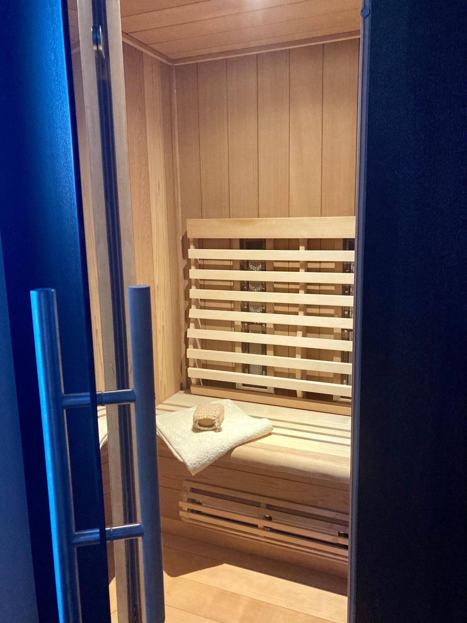 Apartman Se Saunou A Terasou S Vyhledem Na 브르노 외부 사진